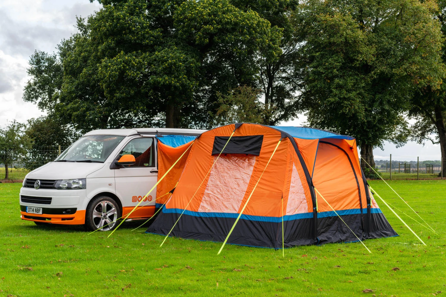OLPRO Cubo Breeze - Inflatable Campervan Awning 6 OLPRO Cubo Breeze - Inflatable Campervan Awning - Image 4
