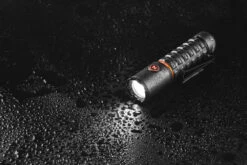 NEBO Torchy 2K Rechargeable Torch -Outdoor Equipment Store k4b21e0ed4ce2ac7d4eabab08b9312bfe