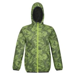 Regatta Kids' Printed Lever Packaway Waterproof Jacket -Outdoor Equipment Store k6f9443e005fb25f046a2a1bcb6e1d711