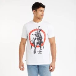 UMBRO Mens Line Out England Rugby TShirt (Black) -Outdoor Equipment Store k7b556e83bdf5fc897d845757a163ba46