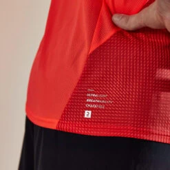 Men's Running Breathable T-Shirt Kiprun Light 17 Men's Running Breathable T-Shirt Kiprun Light -Outdoor Equipment Store k9d11135d6e48b3663b2d032530fab301