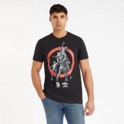 UMBRO Mens Line Out England Rugby TShirt (Black) -Outdoor Equipment Store kb8033339a3c0ece670d9ebf158582245