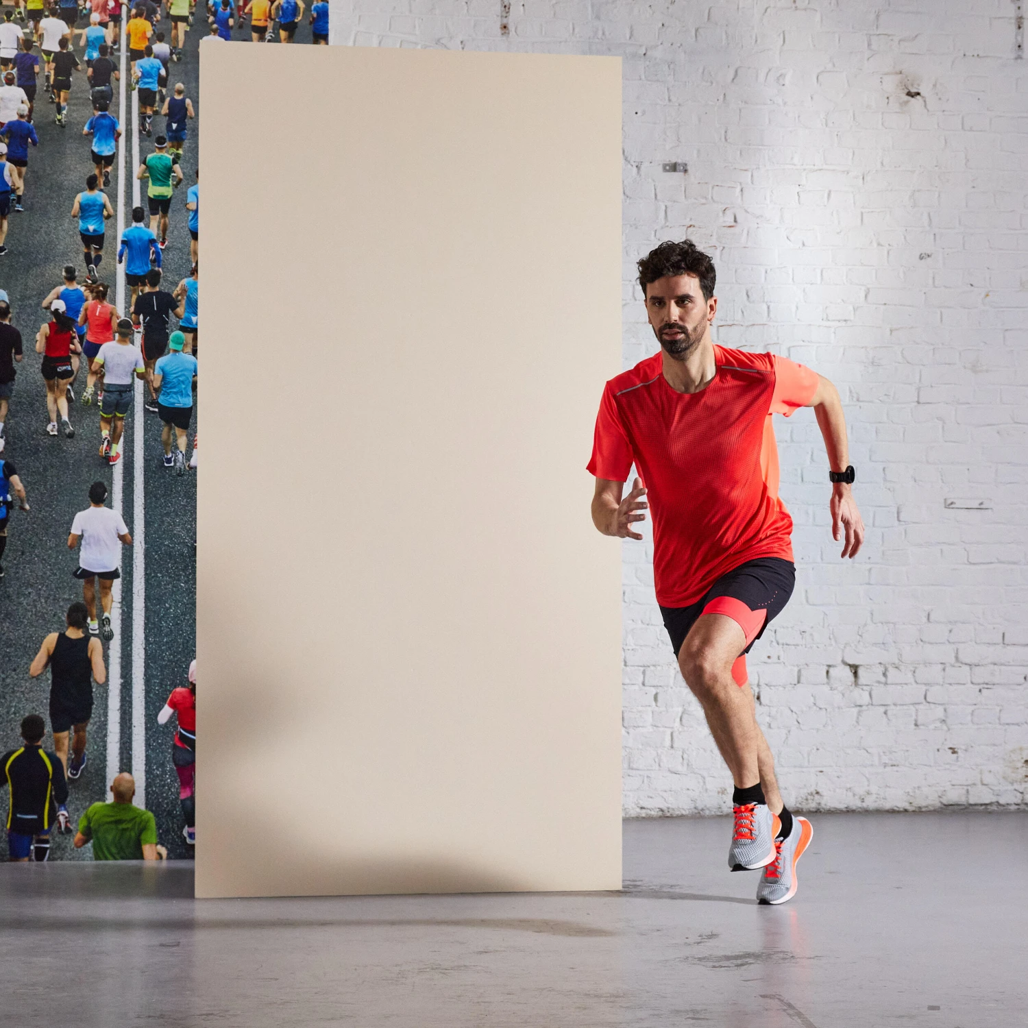 Men's Running Breathable T-Shirt Kiprun Light 9 Men's Running Breathable T-Shirt Kiprun Light - Image 7